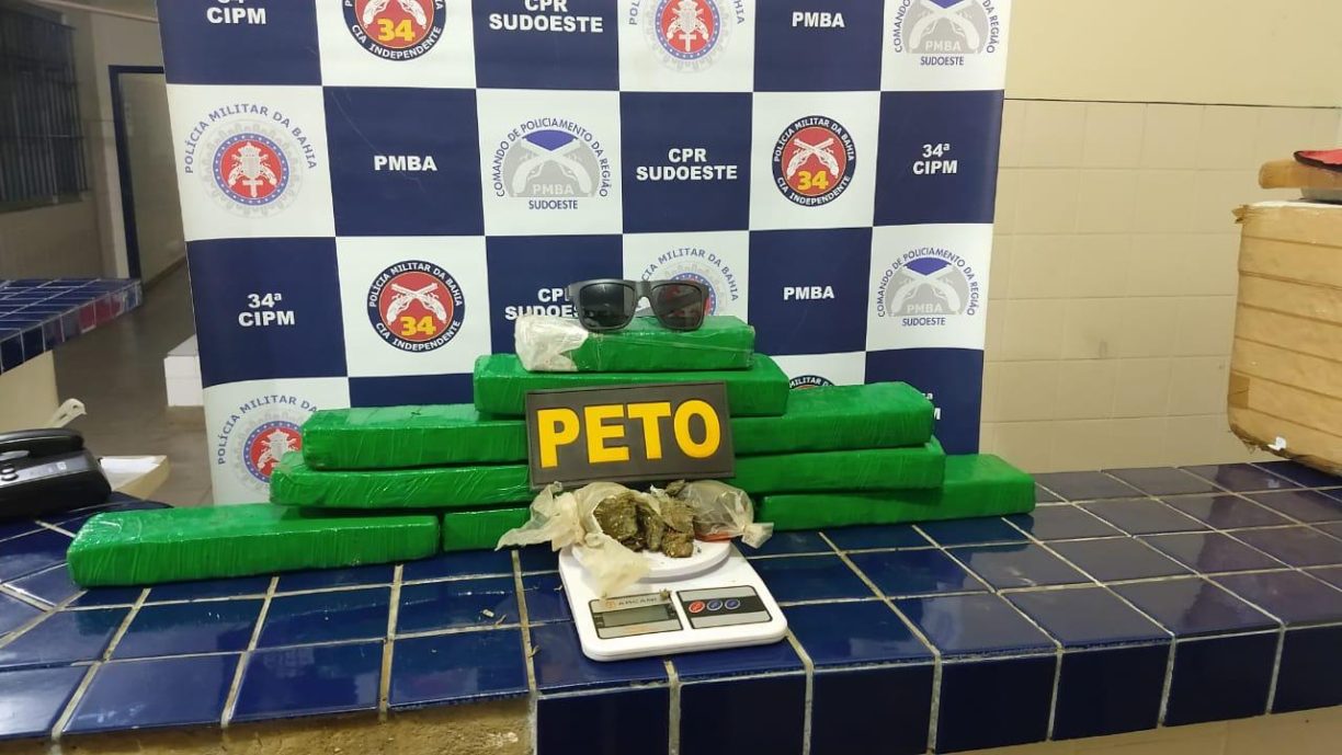 Brumado: Policia Militar Apreende 10kg de Bagulho.