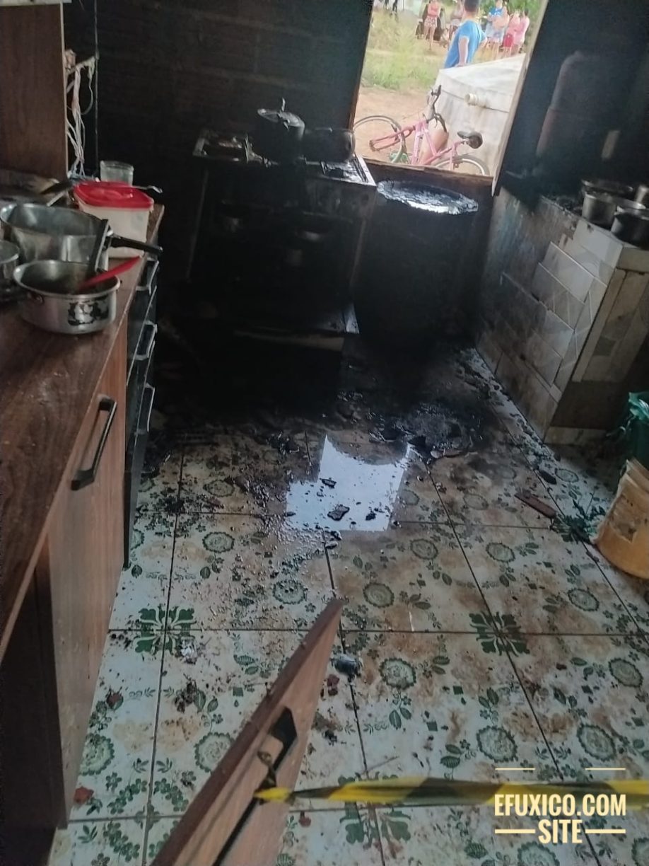 Brumado: Tragédia na Zona Rural! Criança de 9 anos morre carbonizada depois de incêndio provocado por botijão de gás.