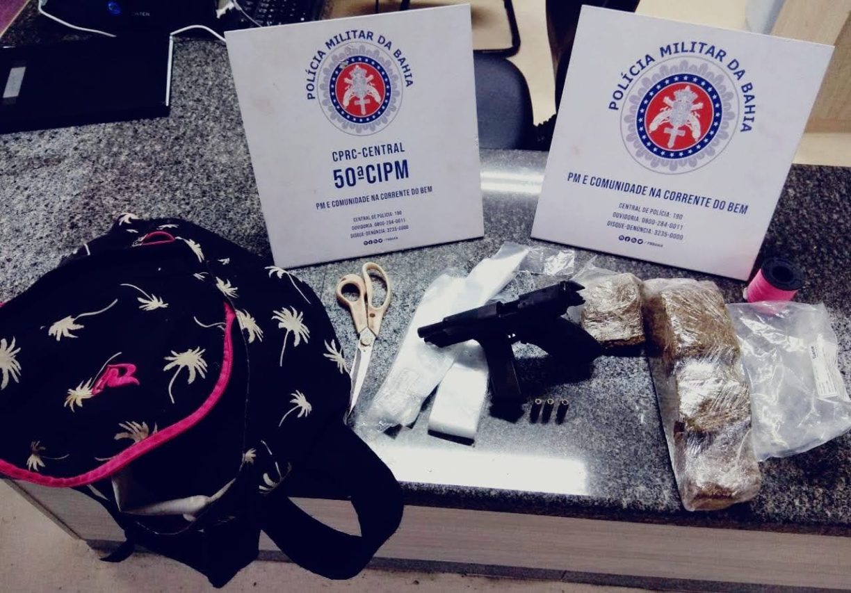 Bolsa Família Cancelada | De Galera Polícia Corta lazarento que tentou cortar policial Cívil.
