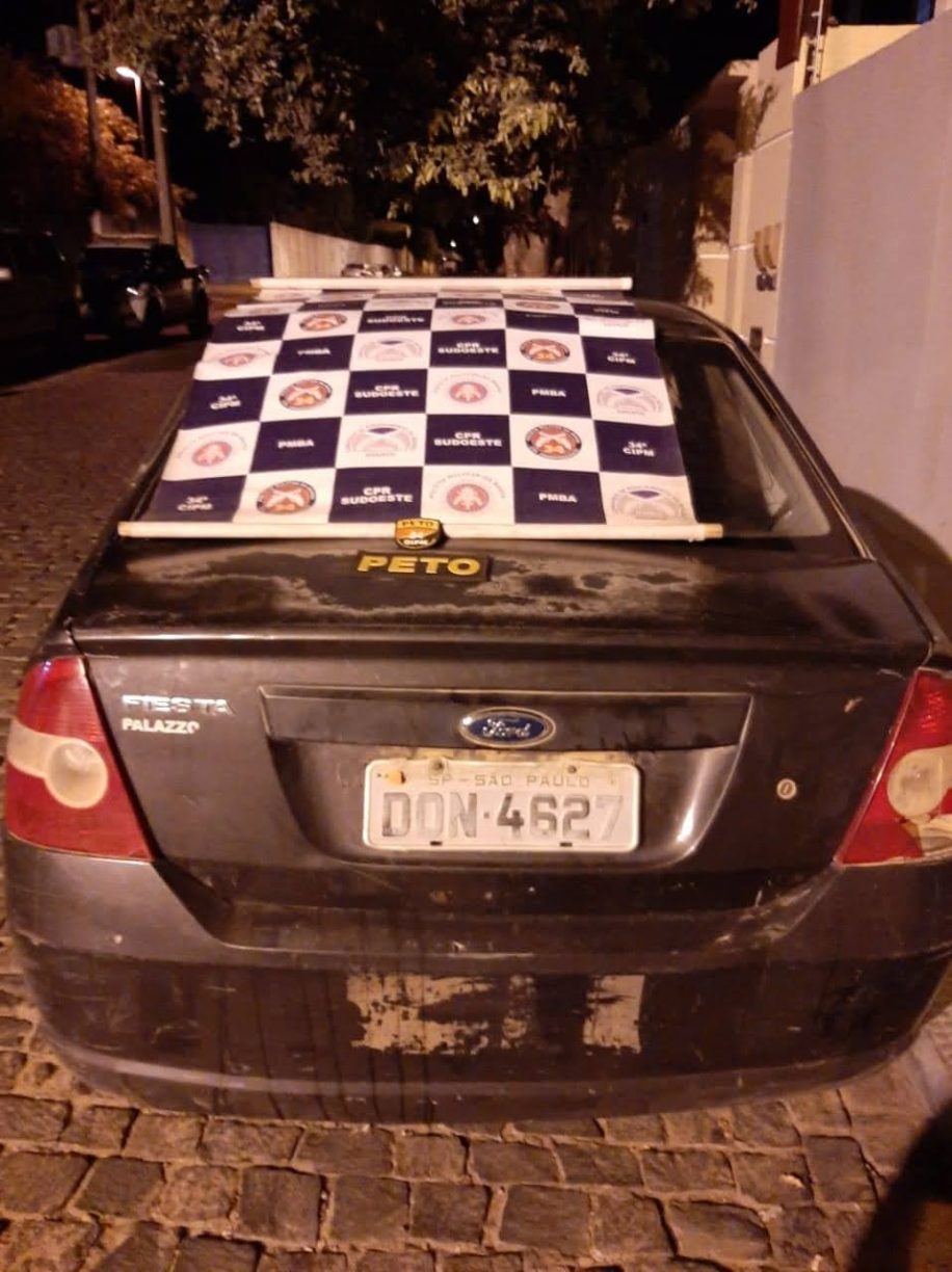 Brumado: Mordendo o Rabo da Cobra | PETO prende bebum fazendo “zig zag” só pra ver o Mal.