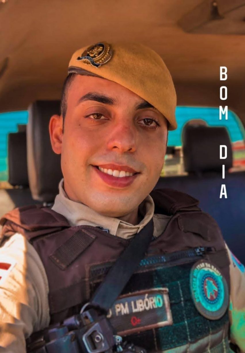 Luto! A Tropa estar doente. Jovem Policial militar comete suicídio em Livramento de Nossa senhora.