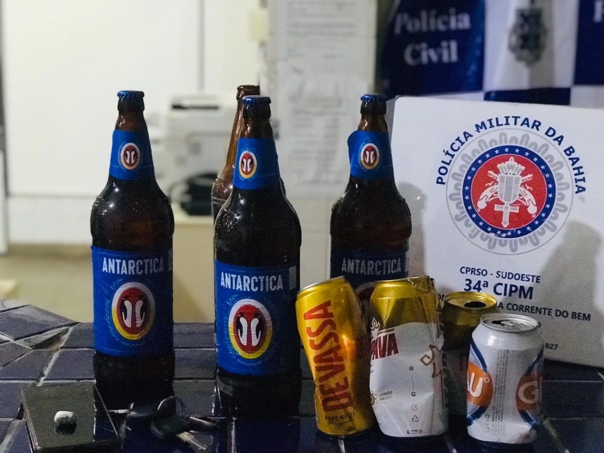 Brumado: Água no Chopp! Polícia Militar prende Cu de Galinha que desrespeitou o Toque de sai da Rua Desgraça!