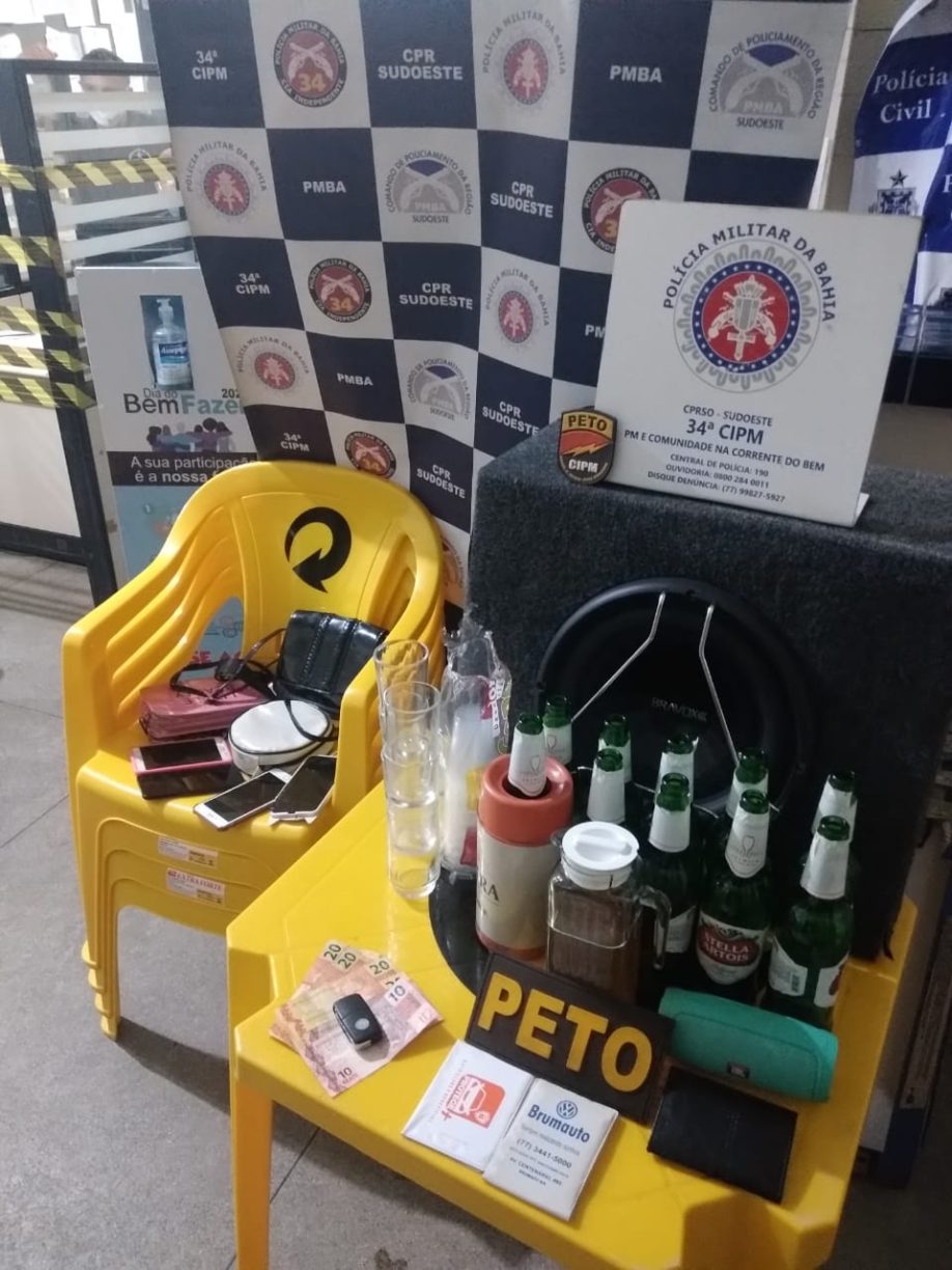 Impressionante: Teimosia ou burrice? PM combate Desobedientes no pior momento da Pandemia em Brumado..