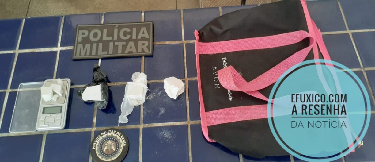 Brumado: Polícia Militar apreende cocaína prota para a venda, o vendedor cu de Galinha caiu na capoeira.