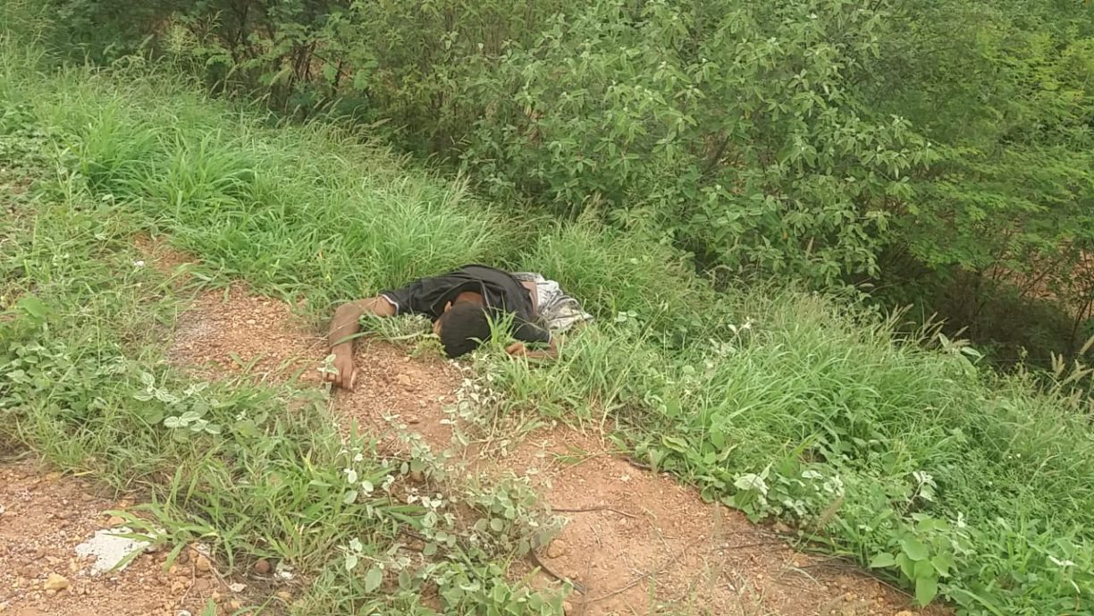 É de Agora | Corpo encontrado às margens da Rodovia em Tanhaçu.