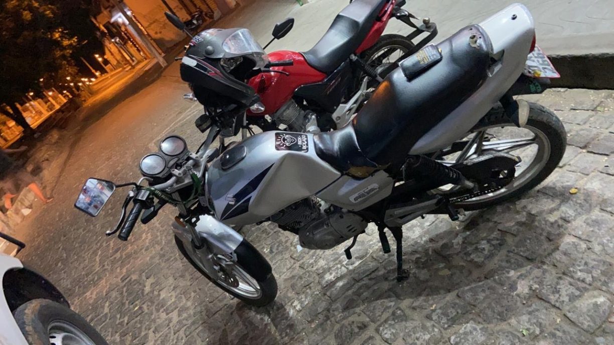 Brumado: PETO tira de Circulação Motocicleta usada em assaltos a transeuntes, Condutor Pombo sujo tá no Bico do Urubu.