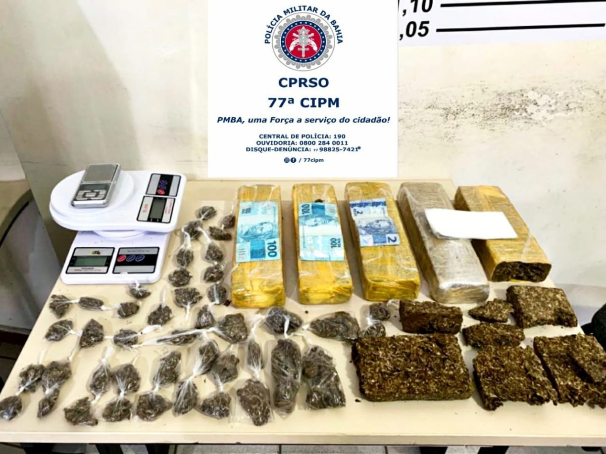 Cu de Galinha deu tudo! PETO faz sessão de hipnose e descobre deposito do tráfico em Conquista.