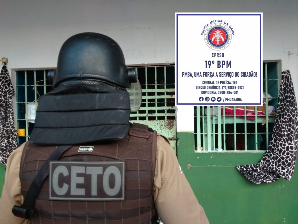 Baculejo na Cadeia! Policiais Militares e Penais apreendem armas durante revista no presídio de Jequié.