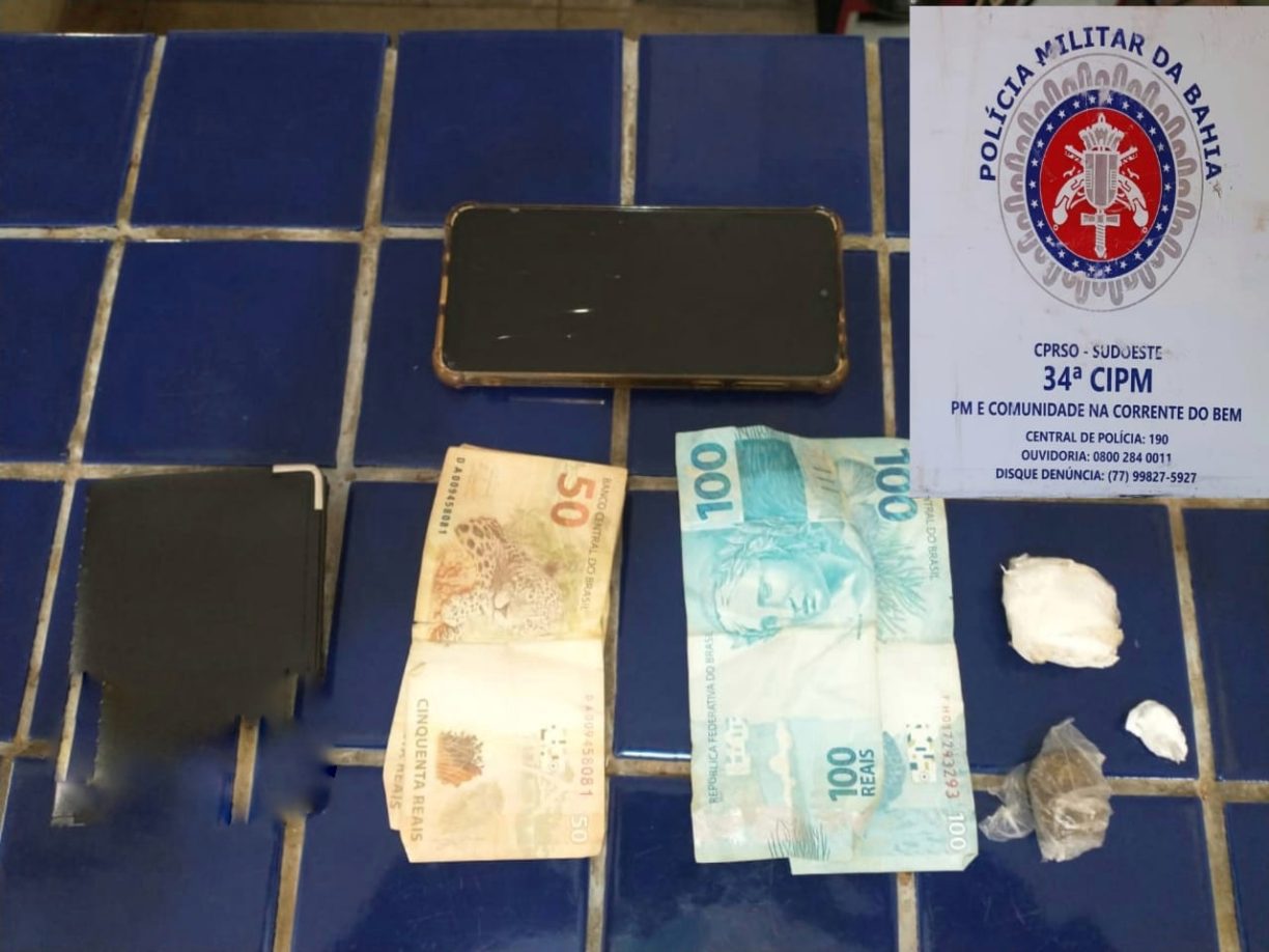 Brumado:”PETO enrraba cu de galinha flagrado com chá e pó no bolso.”