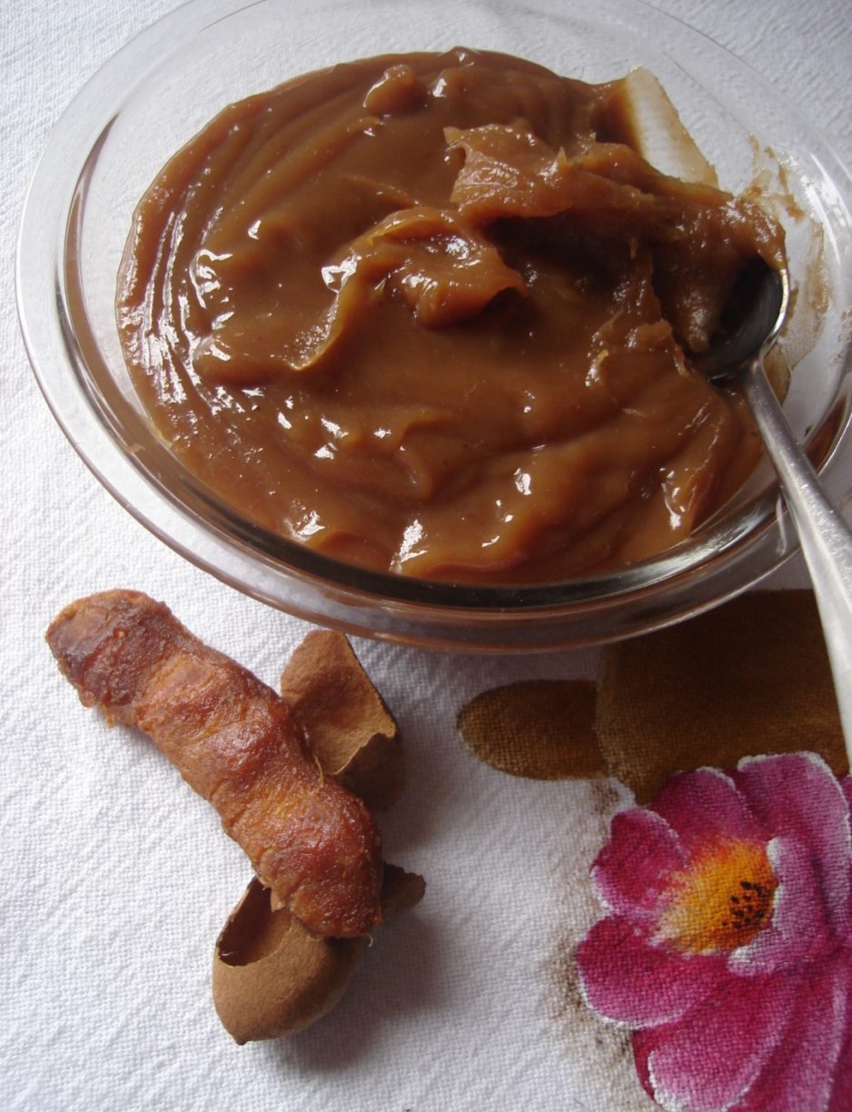 Domingo é dia do é de cumer no efuxico | Doce de tamarindo com leite condensado.