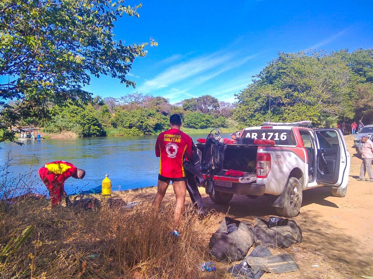 Tanhaçu: Corpo de jovem desaparecido durante banho no Rio de Contas é encontrado por bombeiros