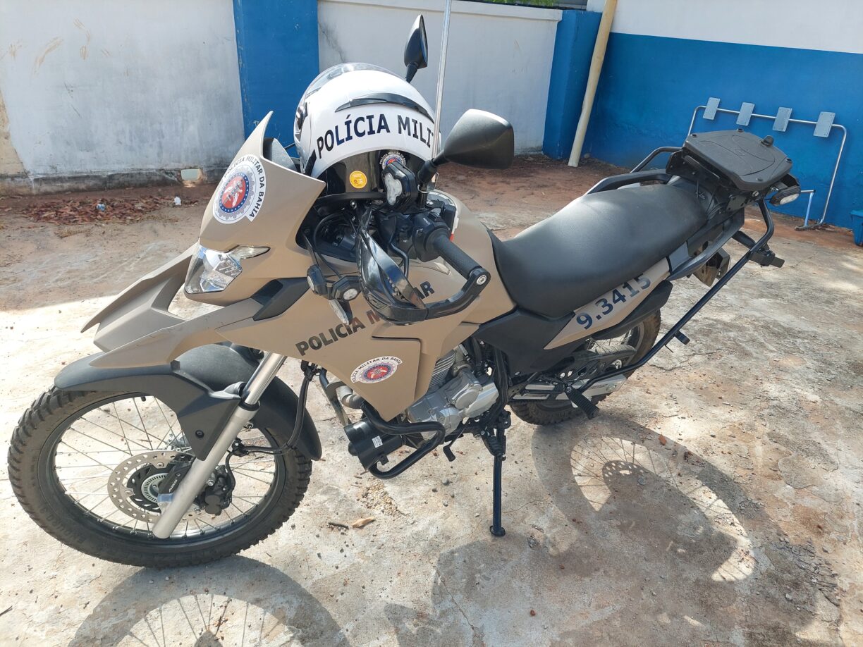 Brumado: Briga entre vizinhas termina com Cu de Sapo presa por resistência e desacato no Irmã Dulce.