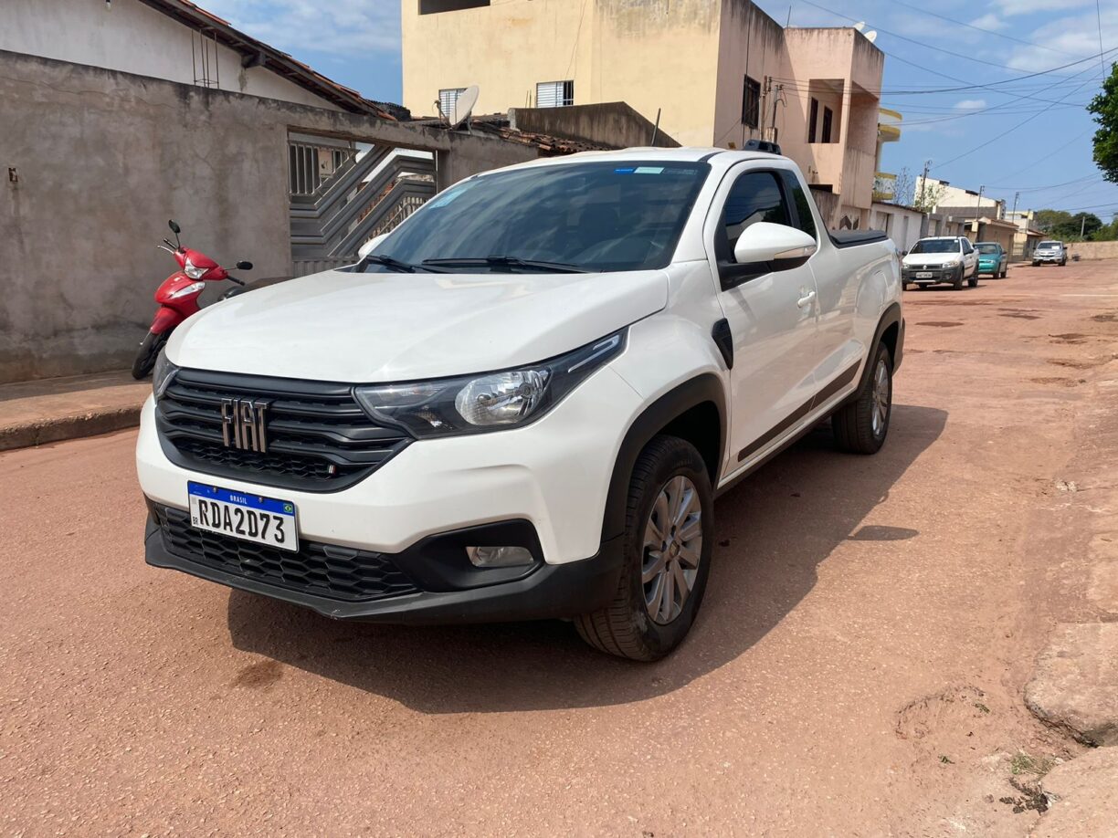 Homem sai de festa e descobre que teve carro furtado em Barra da Estiva.