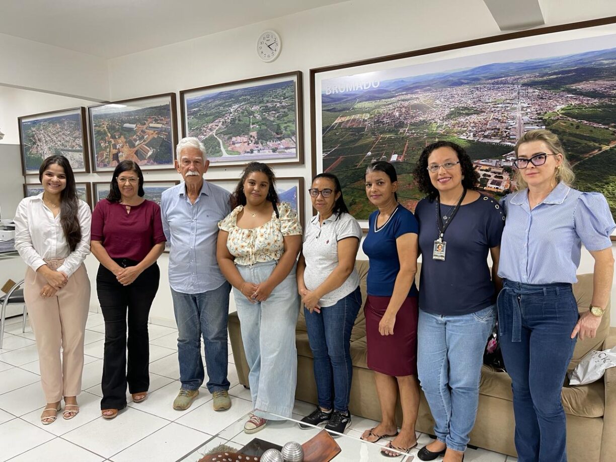 Coisa boa! Prefeitura de Brumado anuncia mais Bolsistas para PAEES.