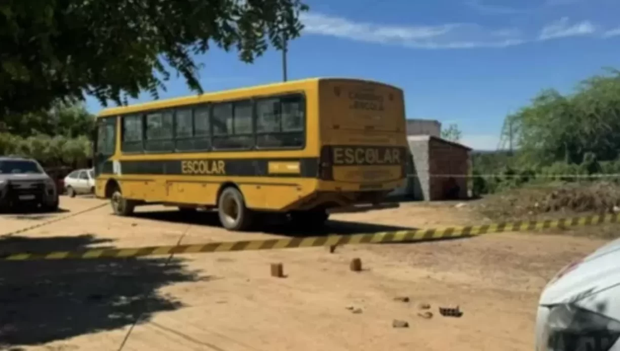 Oeste da Bahia: Criança morre após ser atropelada por ônibus escolar