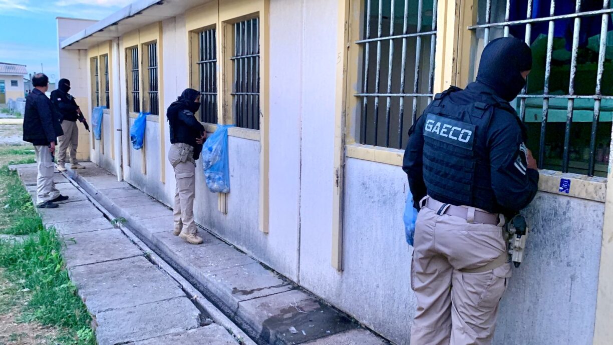 Olha o baculejo! GAECO e PC deflagram operação contra organização criminosa no interior da Bahia.