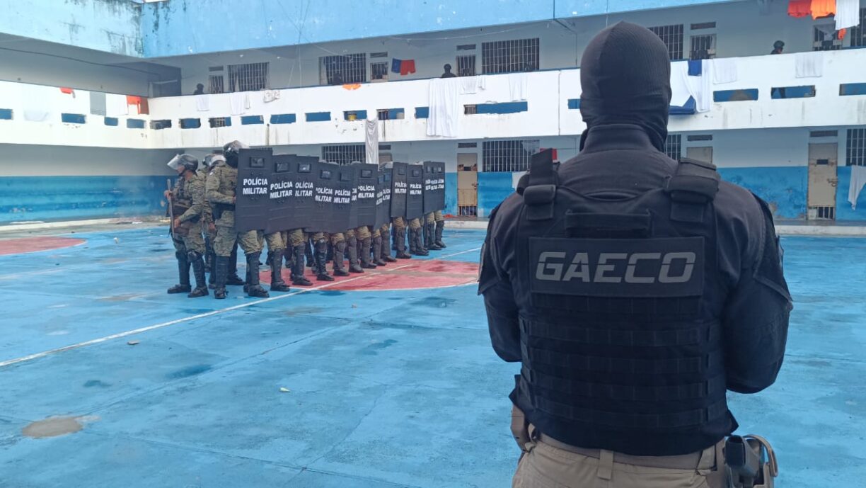 Olha o baculejo! Operação conjunta desmobiliza crime organizado no Presídio de Itabuna (Assista)
