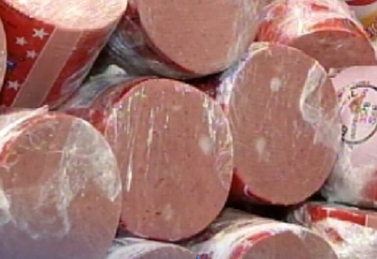E o tira-gosto no boteco? Bahia registra duas mortes por botulismo após ingestão de mortadela.
