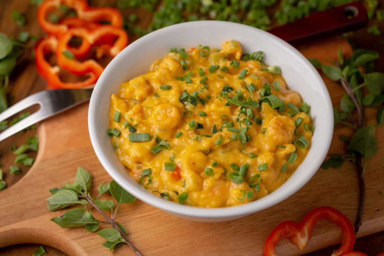 Domingo é dia do É de Cumer: Moqueca de Manga e Camarão