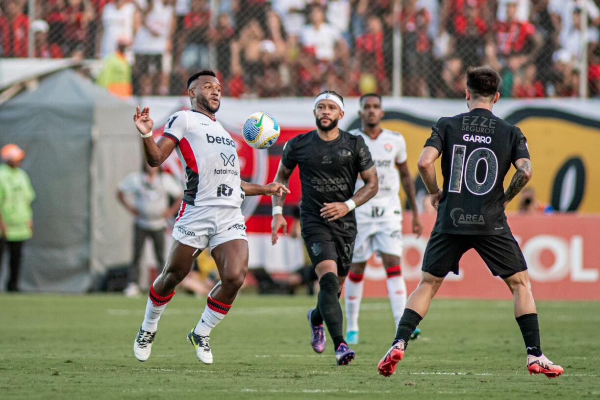 Assista: Vitória perde para o Corinthians no Barradão