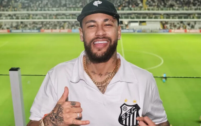 Presidente do Santos anuncia retorno de Neymar ao clube: “Vem ser feliz de novo”
