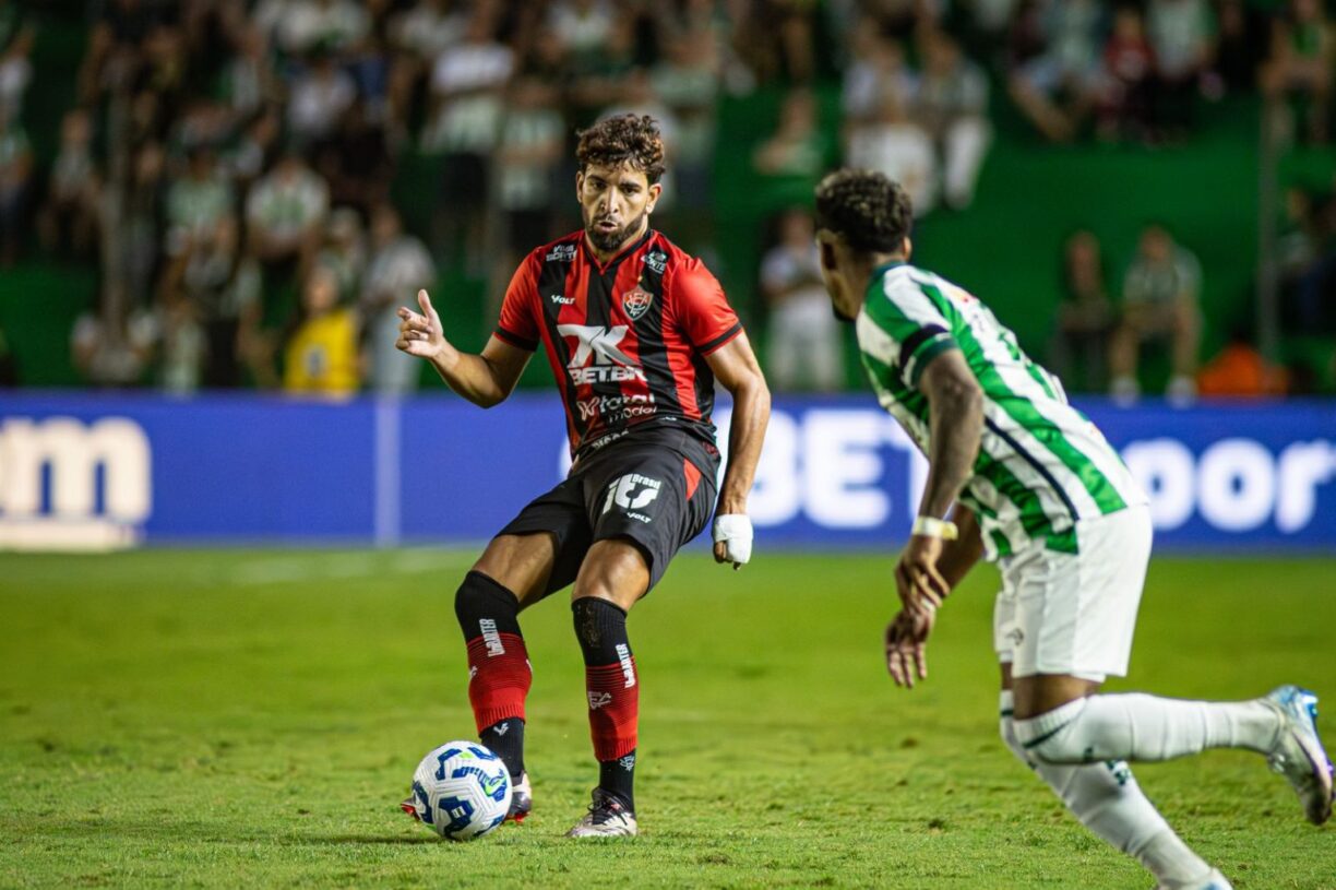 Assista: Vitória inicia no Brasileirão tomando uma taquinha do Juventude fora de casa.