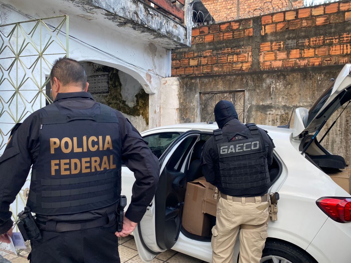 Assista: Operação do Ministério Público da Bahia e PF investiga lavagem de dinheiro de contrabando de cigarros