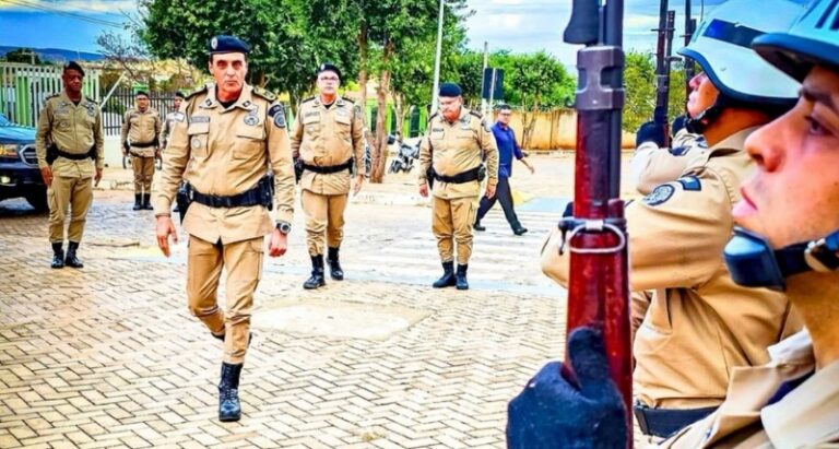 Assista entrevista! Comandante da PM faz visita institucional ao 24° Batalhão de Brumado.