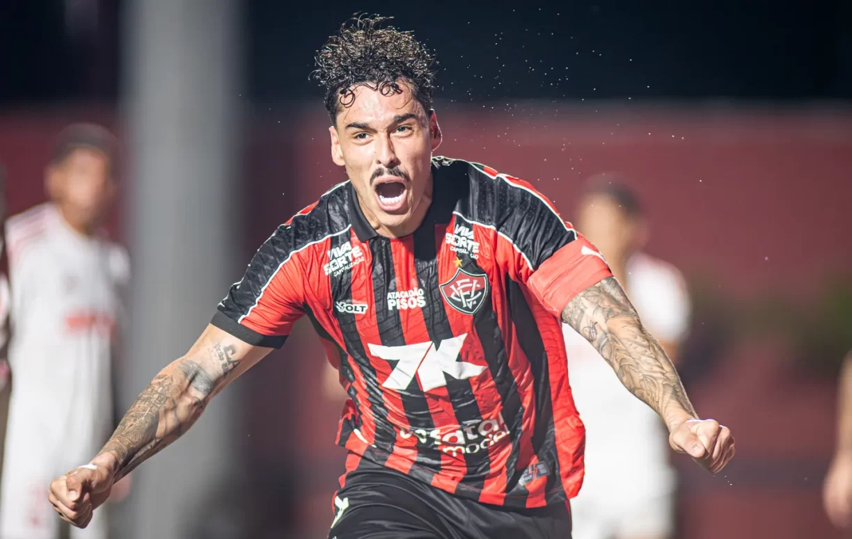 Bora porra! Vitória vence o Inter no Barradão e sai da zona de rebaixamento (Assista).