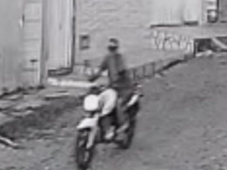 Fumaça do Ninja! Moto furtada reaparece abandonada em Brumado